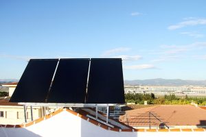 Equipo solar térmico instalado en Málaga